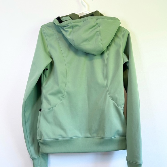 Bench Water Resistant Zip Up - Picture 3 of 4